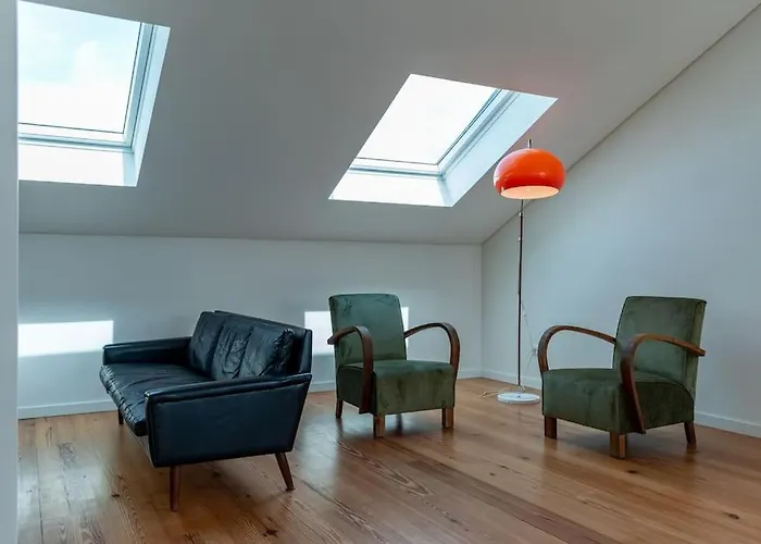 The View * 蓬塔德尔加达